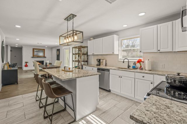 6705 Genoa Road, Fort Worth, TX 76116