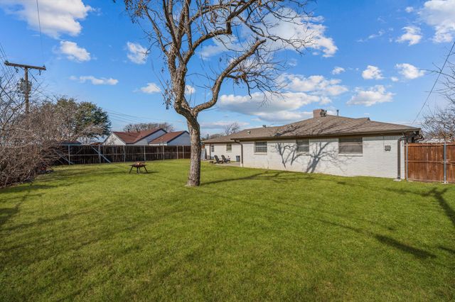 6705 Genoa Road, Fort Worth, TX 76116