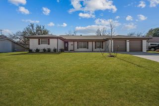 6705 Genoa Road, Fort Worth, TX 76116