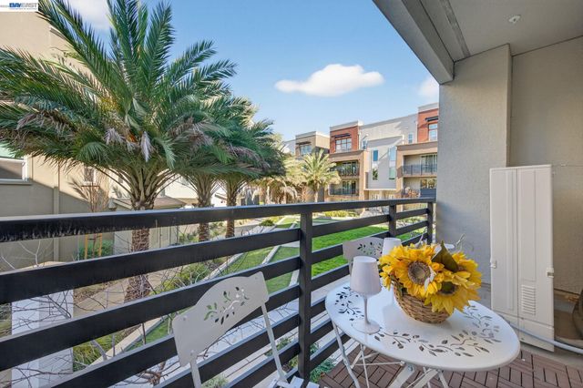 5425 Melissa Ln 221, Dublin, CA 94568
