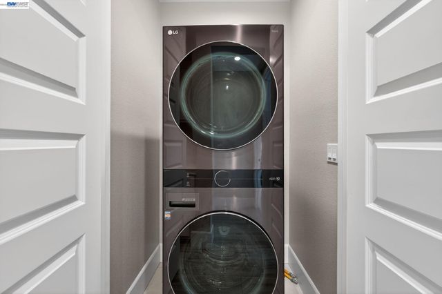 5425 Melissa Ln 221, Dublin, CA 94568