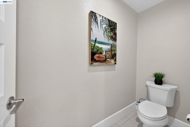 5425 Melissa Ln 221, Dublin, CA 94568
