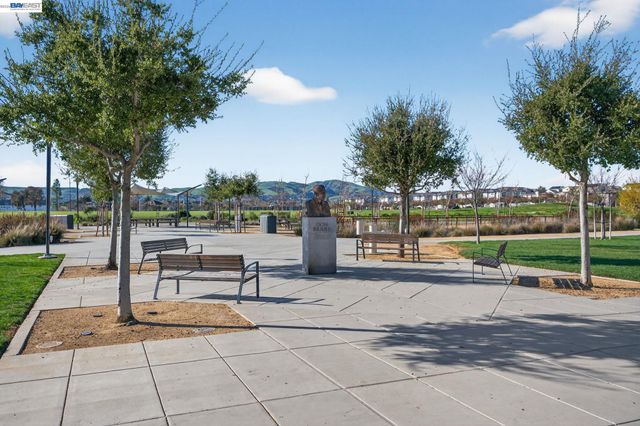 5425 Melissa Ln 221, Dublin, CA 94568