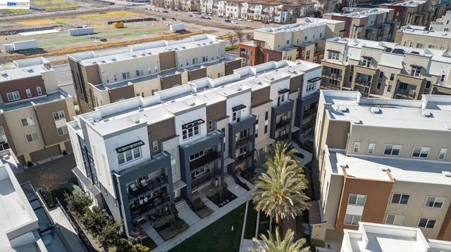 5425 Melissa Ln 221, Dublin, CA 94568