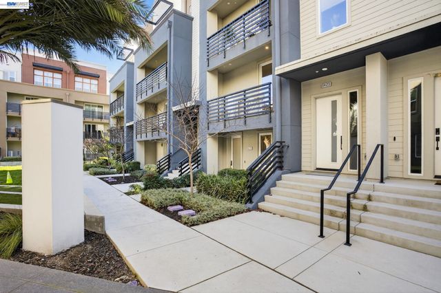 5425 Melissa Ln 221, Dublin, CA 94568