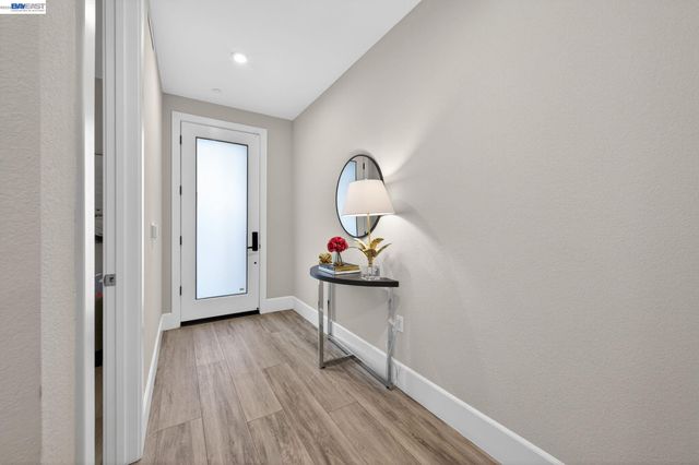 5425 Melissa Ln 221, Dublin, CA 94568