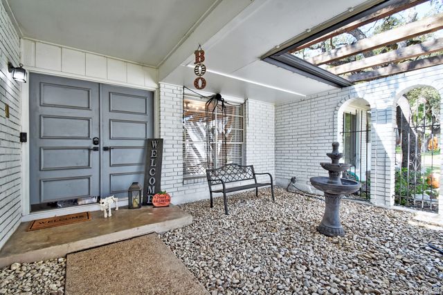 9623 Barcelona, San Antonio, TX 78230