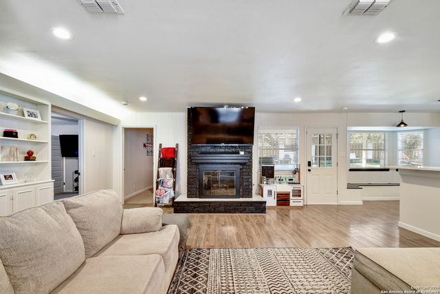 9623 Barcelona, San Antonio, TX 78230