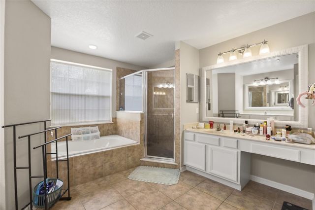 932 LOST GROVE CIRCLE, Winter Garden, FL 34787