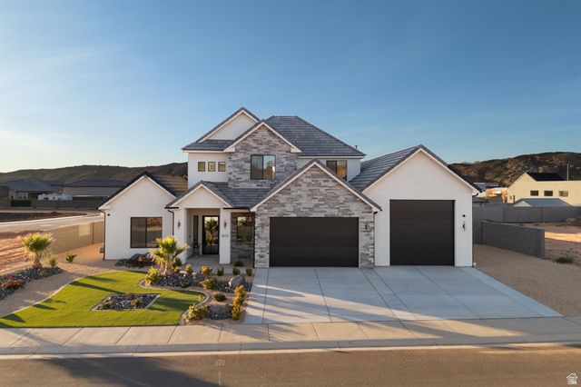 2022 S BLOSSOM WAY, Hurricane, UT 84737