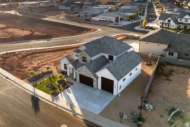 2022 S BLOSSOM WAY, Hurricane, UT 84737