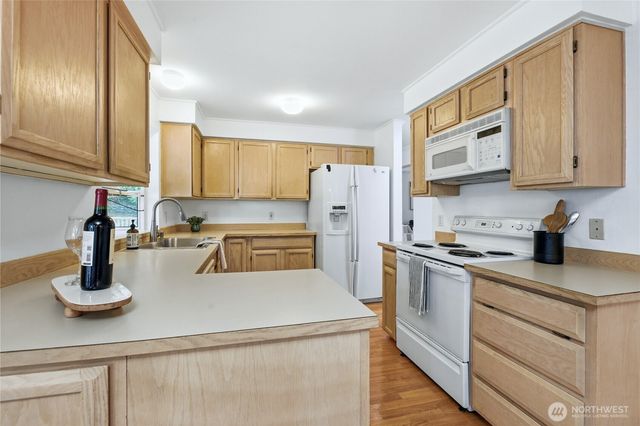 1205 57th Drive SE, Auburn, WA 98092