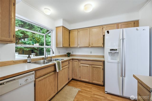 1205 57th Drive SE, Auburn, WA 98092
