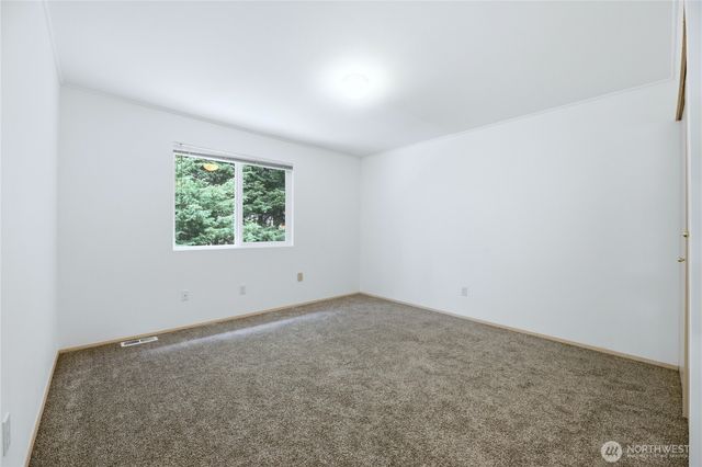 1205 57th Drive SE, Auburn, WA 98092