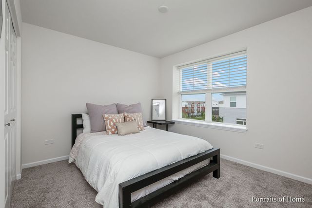 4169 CALDER Lane, Aurora, IL 60504