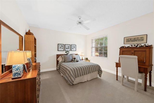 3844 NW 63rd Ter, Coral Springs, FL 33067