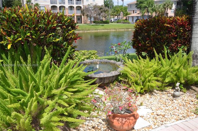 3844 NW 63rd Ter, Coral Springs, FL 33067