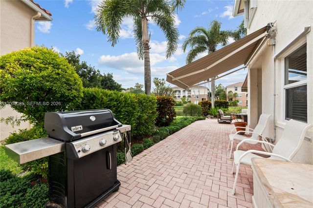 3844 NW 63rd Ter, Coral Springs, FL 33067