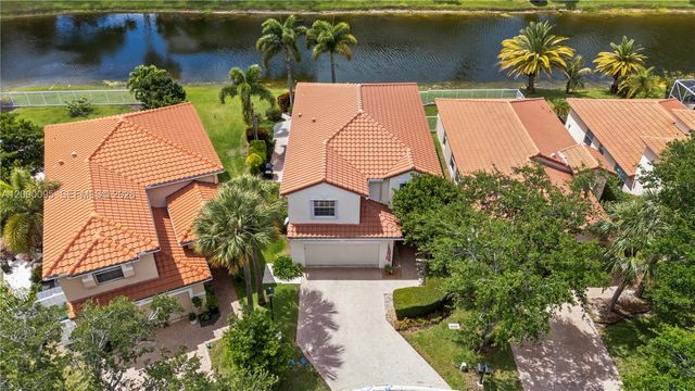 3844 NW 63rd Ter, Coral Springs, FL 33067