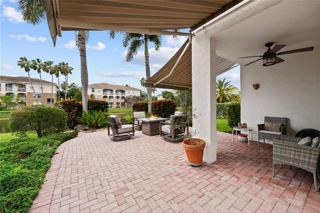 3844 NW 63rd Ter, Coral Springs, FL 33067