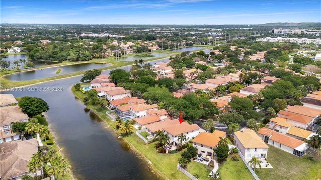 3844 NW 63rd Ter, Coral Springs, FL 33067