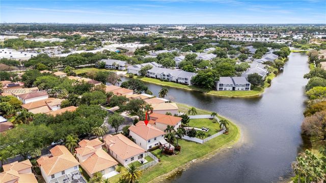 3844 NW 63rd Ter, Coral Springs, FL 33067