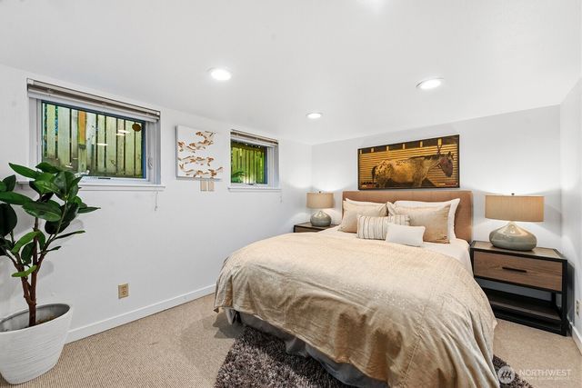 2514 Lake Park Drive S, Seattle, WA 98144