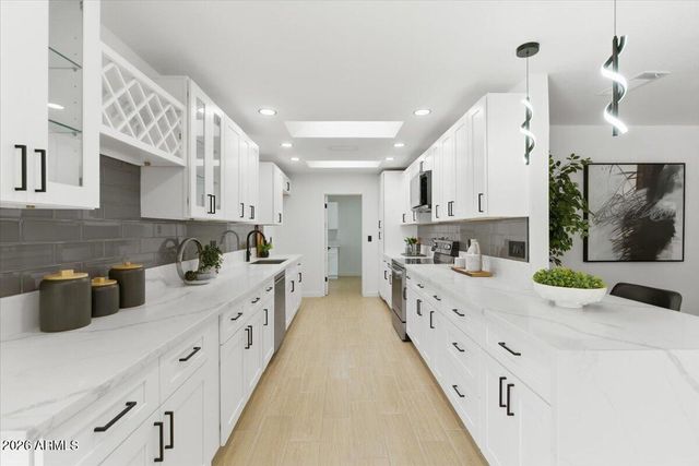 1823 E CORNELL Drive, Tempe, AZ 85283