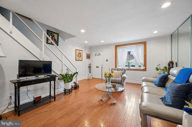 517 PARNELL PL, Philadelphia, PA 19144