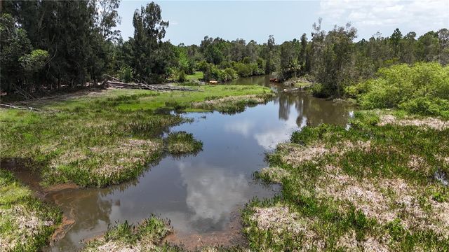 21081 GRANVILLE ROAD, North Fort Myers, FL 33917