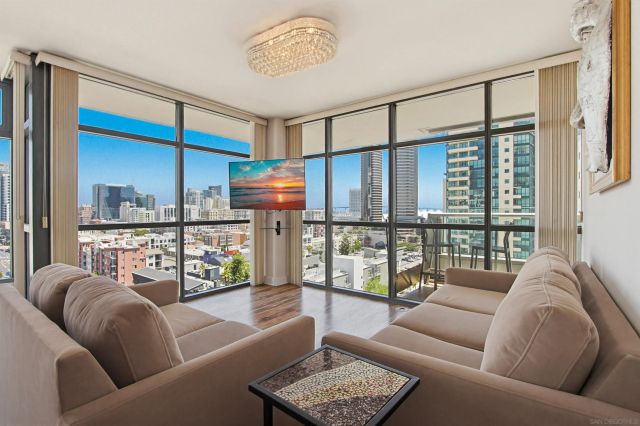 645 Front St 1208, San Diego, CA 92101