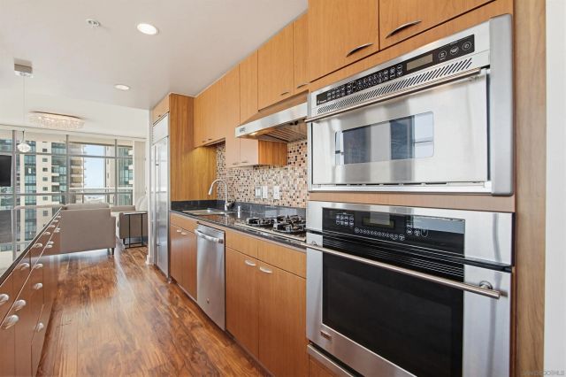 645 Front St 1208, San Diego, CA 92101