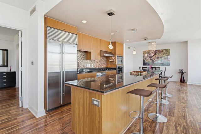 645 Front St 1208, San Diego, CA 92101