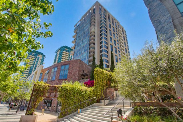 645 Front St 1208, San Diego, CA 92101