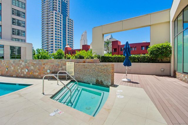 645 Front St 1208, San Diego, CA 92101