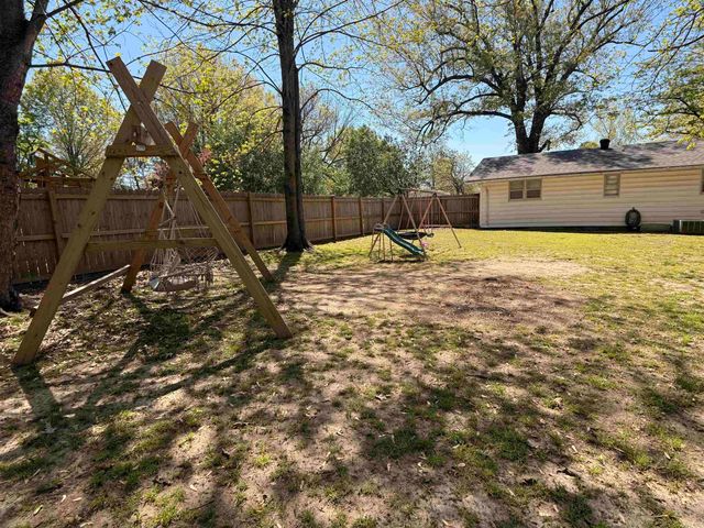 201 School Street, Pollard, AR 72456