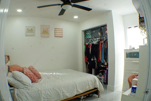 6816 E CREEK DRIVE, Tampa, FL 33615