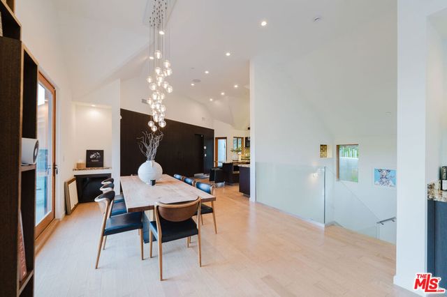 10110 Cielo Drive, Beverly Hills, CA 90210