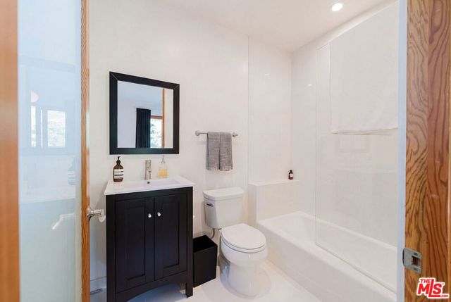 10110 Cielo Drive, Beverly Hills, CA 90210