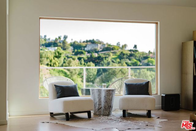 10110 Cielo Drive, Beverly Hills, CA 90210