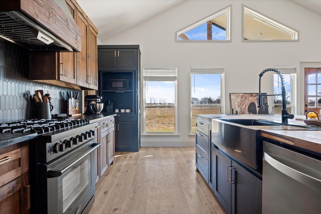 618 Minnis Road, Collinsville, TX 76233