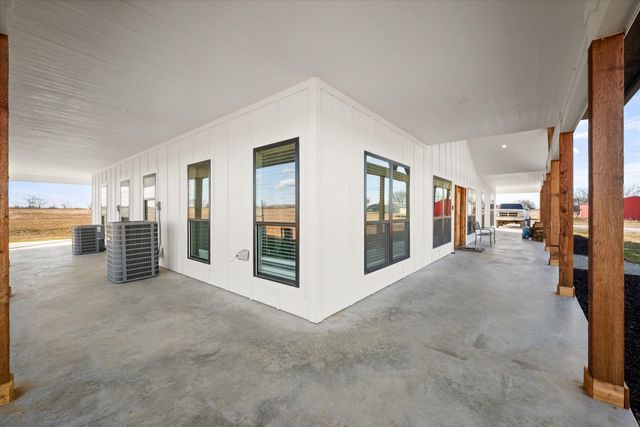 618 Minnis Road, Collinsville, TX 76233