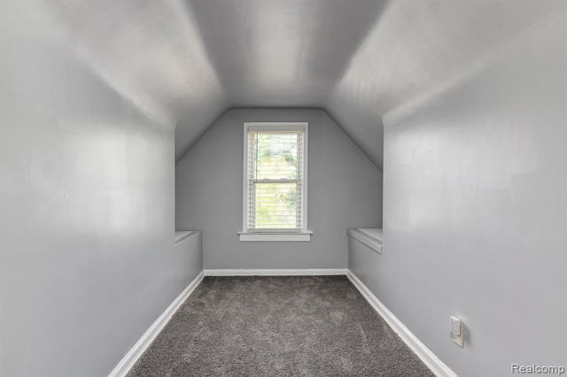 15810 Robson Street, Detroit, MI 48227