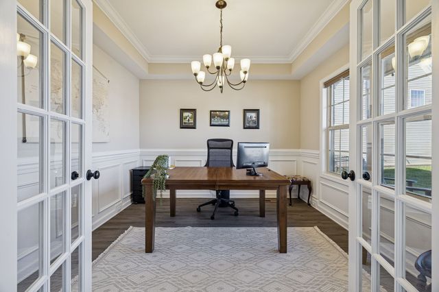 542 Low Country Ct, Clarksville, TN 37042