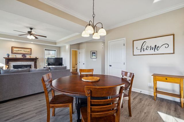 542 Low Country Ct, Clarksville, TN 37042