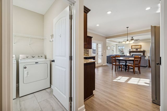 542 Low Country Ct, Clarksville, TN 37042