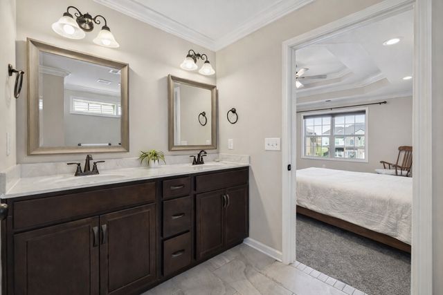 542 Low Country Ct, Clarksville, TN 37042