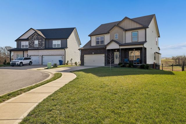 542 Low Country Ct, Clarksville, TN 37042