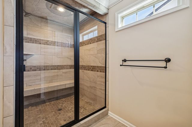 542 Low Country Ct, Clarksville, TN 37042