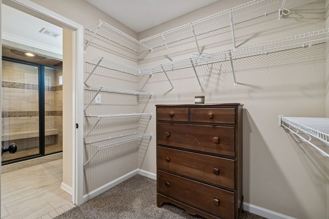 542 Low Country Ct, Clarksville, TN 37042